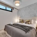 Jomo Villa