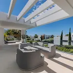Jomo * Marbella