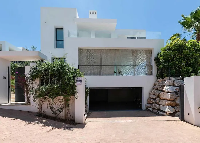 Вілла Jomo Марбелья